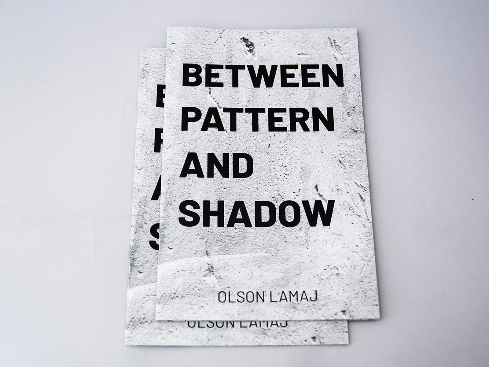 Between pattern and shadow 1