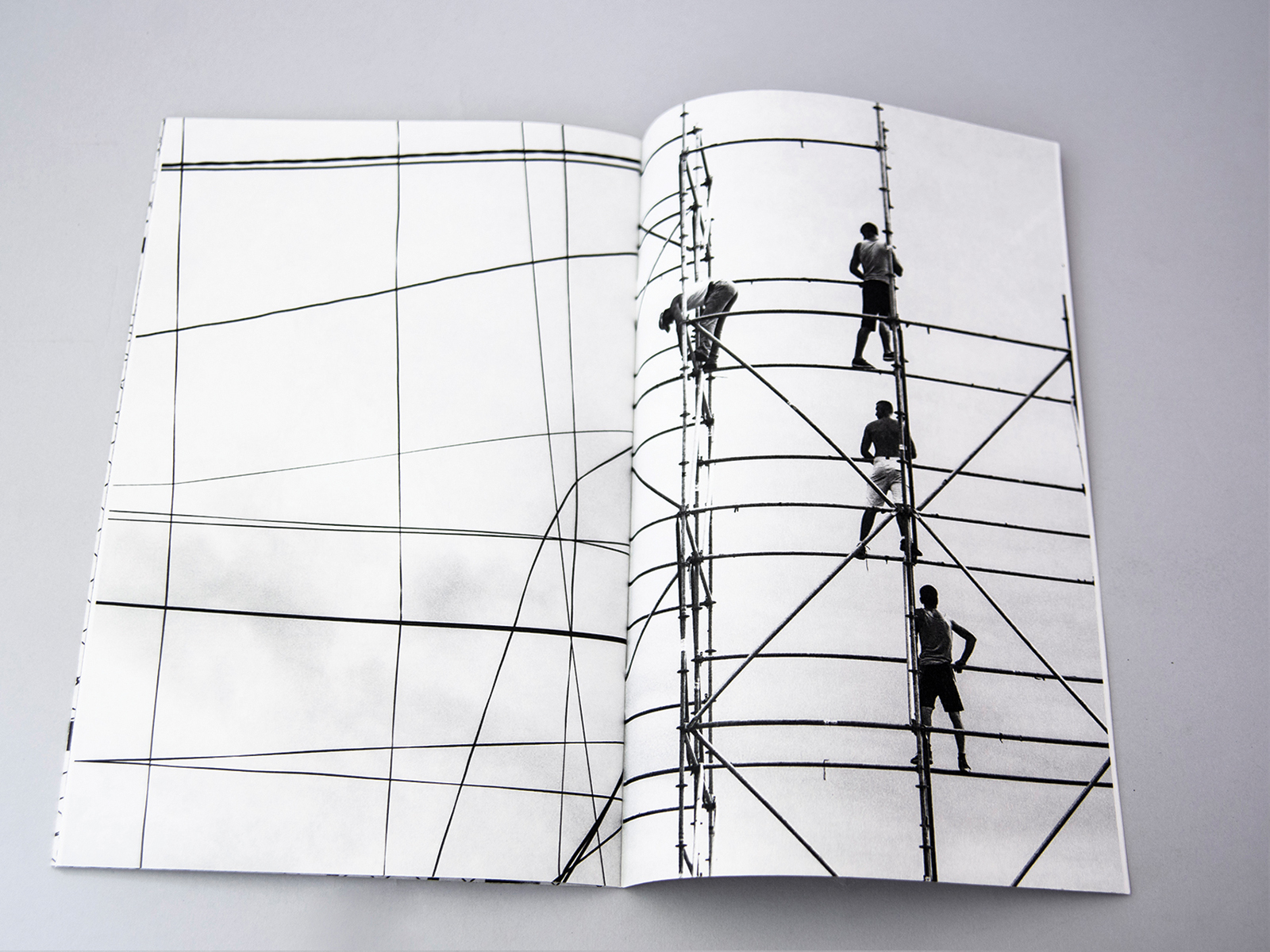 Between pattern and shadow 7